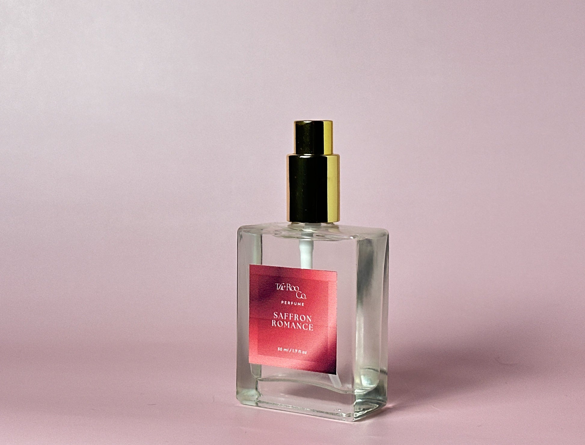 Experience Saffron Romance: A sophisticated perfume with rich jasmine and saffron accords.